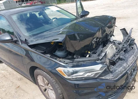 2019 Volkswagen Jetta 1.4T R-Line/1.4T S/1.4T Se z USA, uszkodzony, nr VIN 3VWCB7BU1KM126719